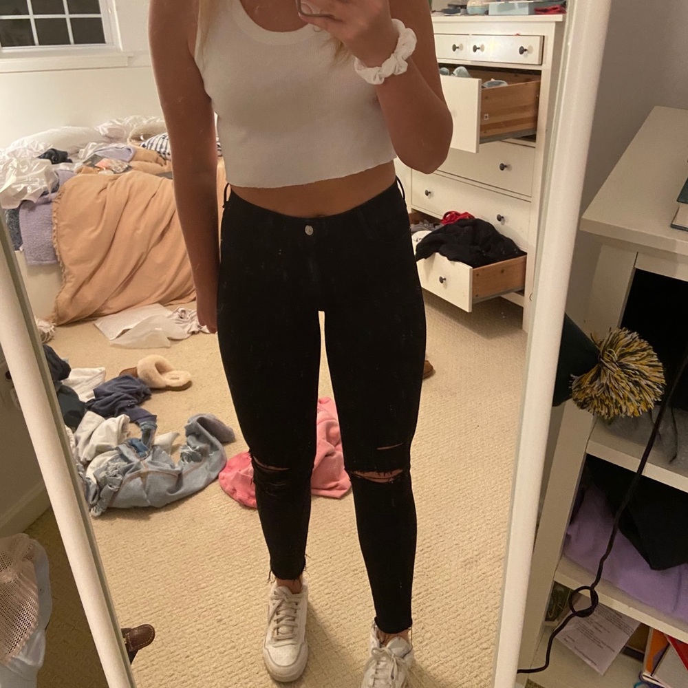 ABERCROMBIE BLACK SKINNY JEANS NOT WORN 28